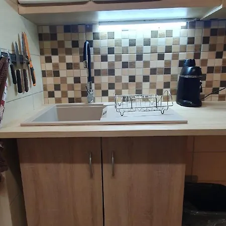 Gazde/Camere de închiriat Pozsonyifirst 2 Privat